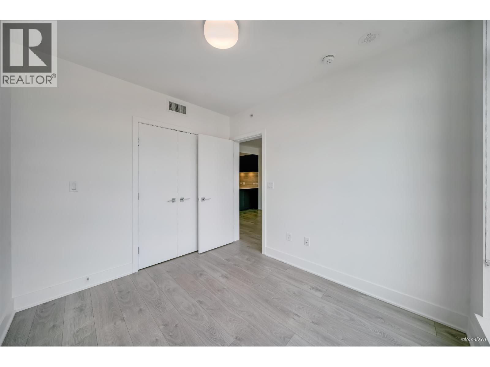 1801 450 Westview Street Property Photo 18