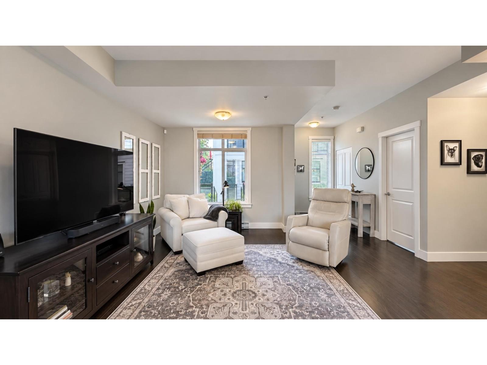 203 16528 24a Avenue Property Photo 8