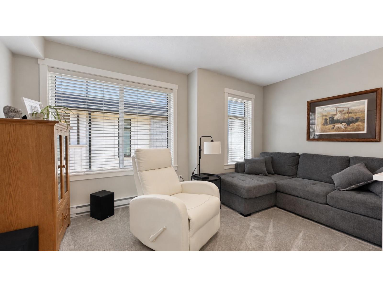 203 16528 24a Avenue Property Photo 21