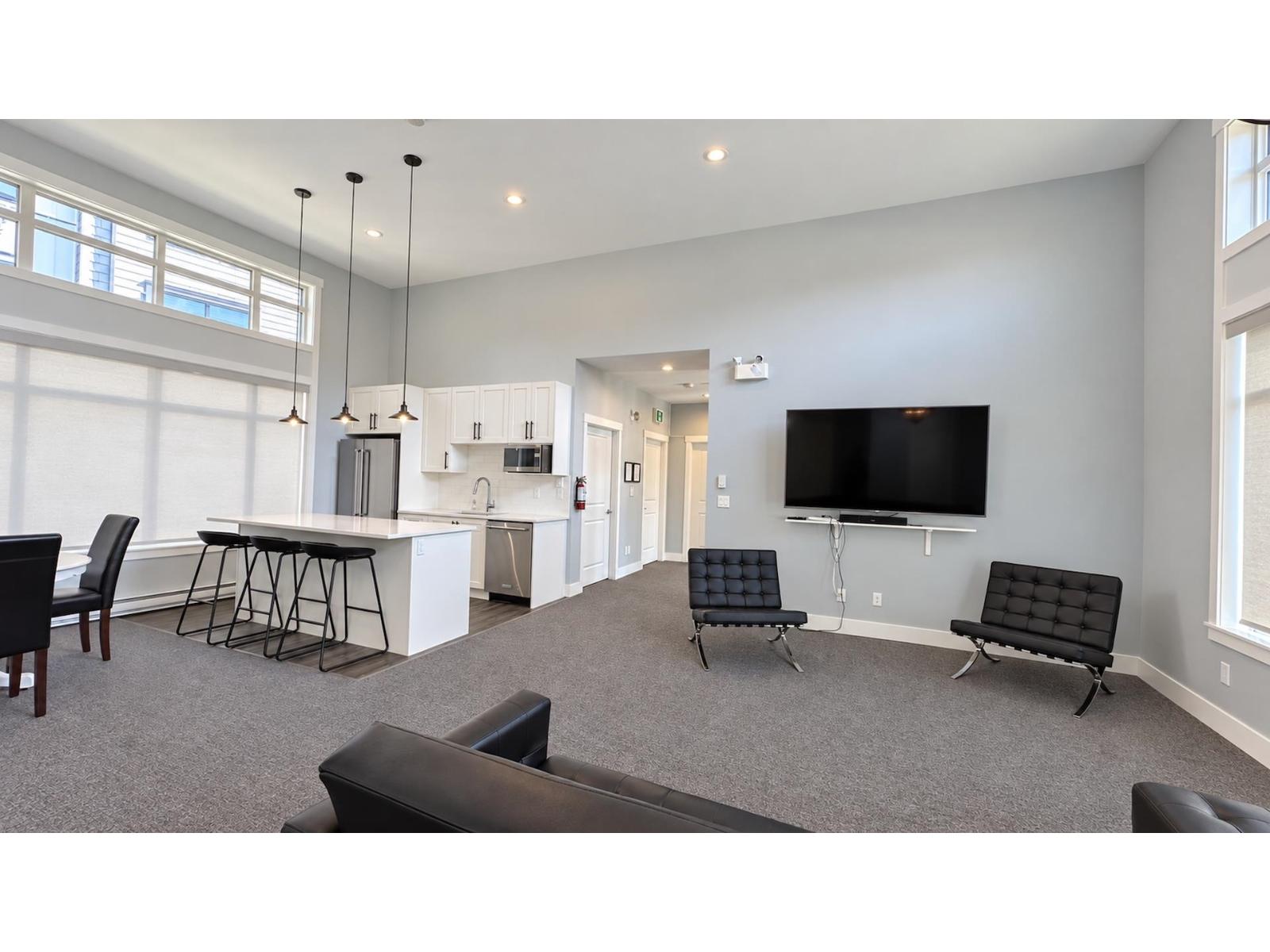 203 16528 24a Avenue Property Photo 39