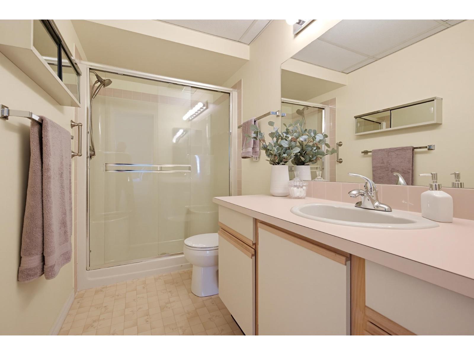 38 32659 George Ferguson Way Property Photo 25