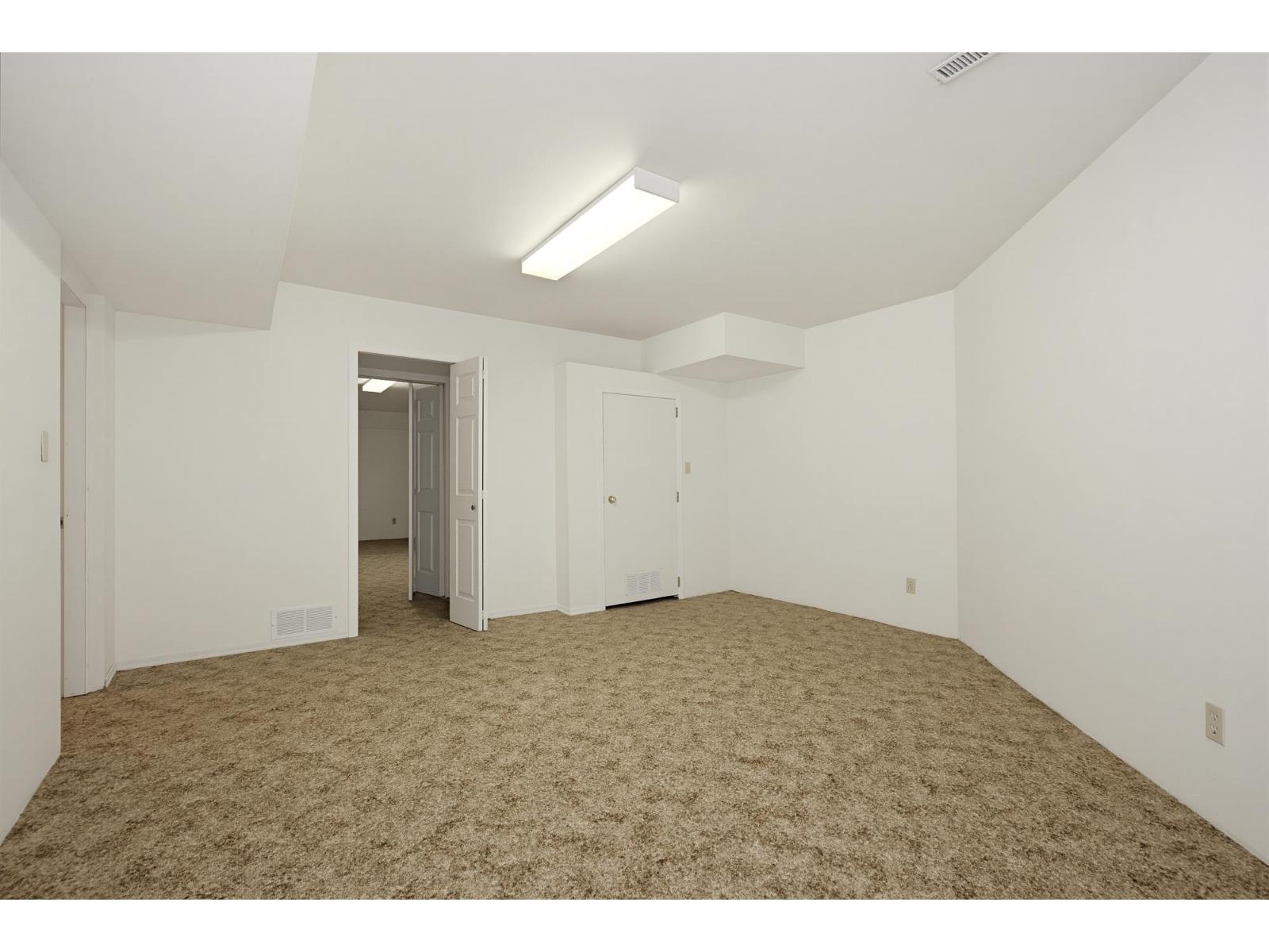 38 32659 George Ferguson Way Property Photo 30