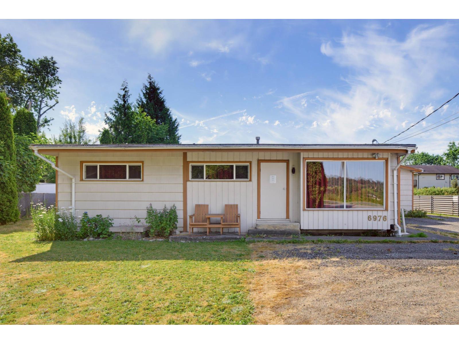 6976 Glover Road Property Photo 4