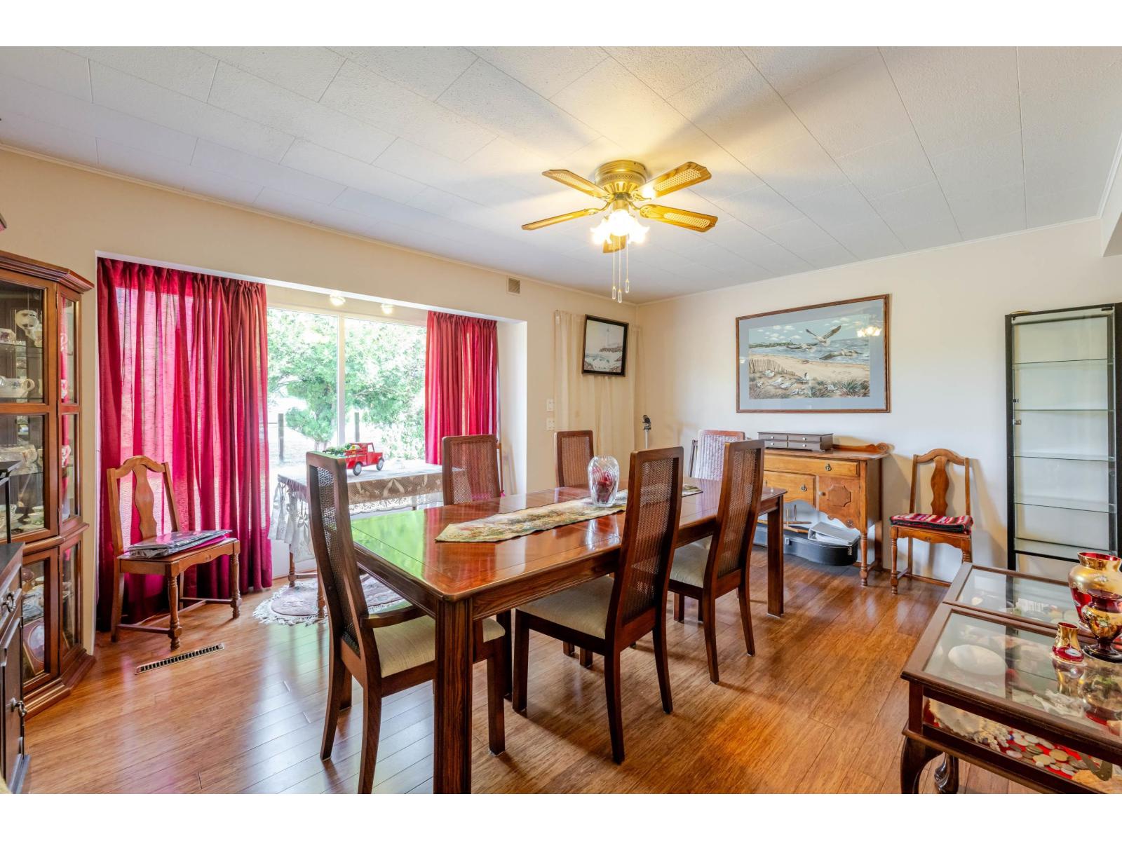 6976 Glover Road Property Photo 6