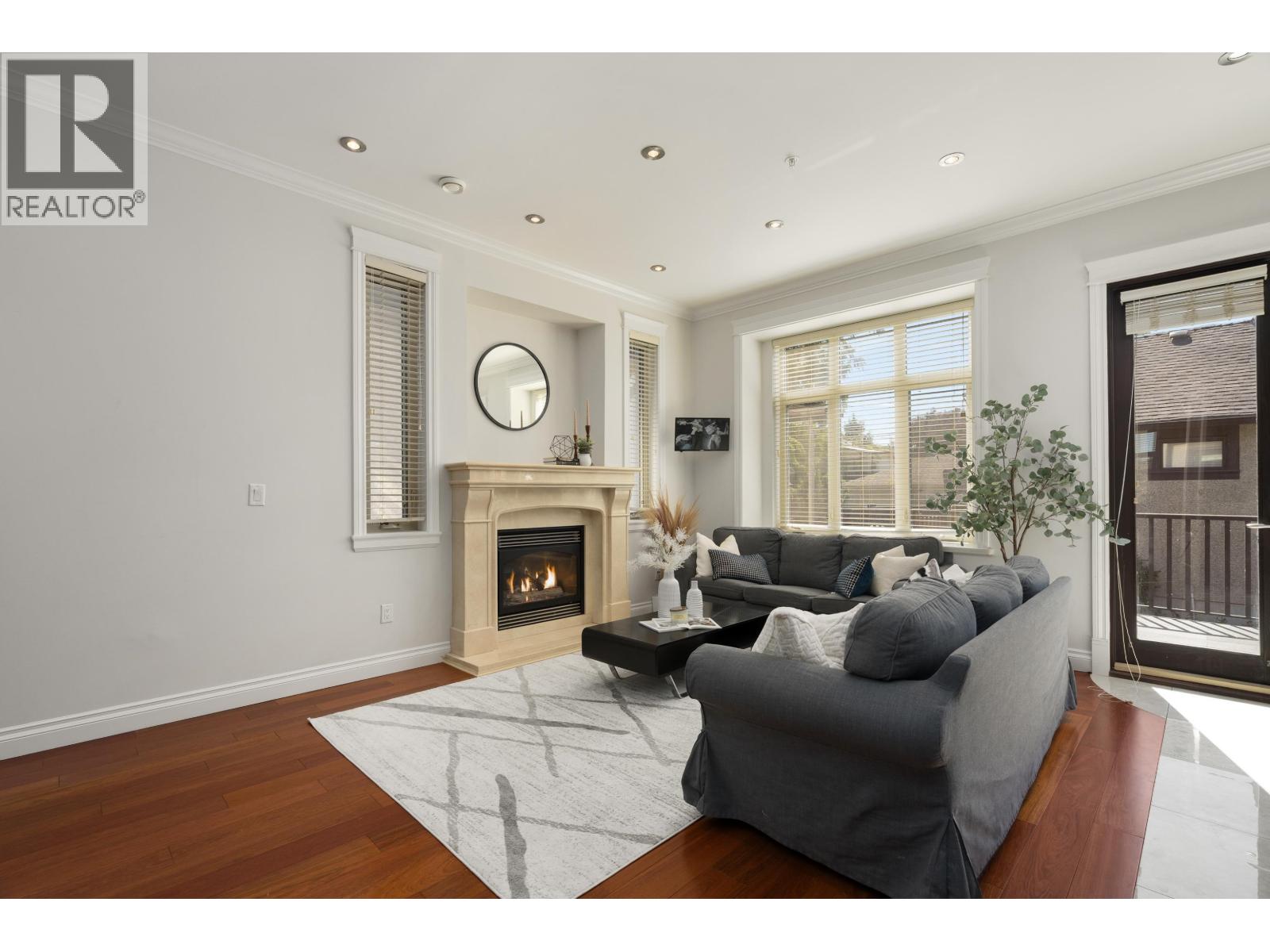 6387 Prince Albert Street Property Photo 20