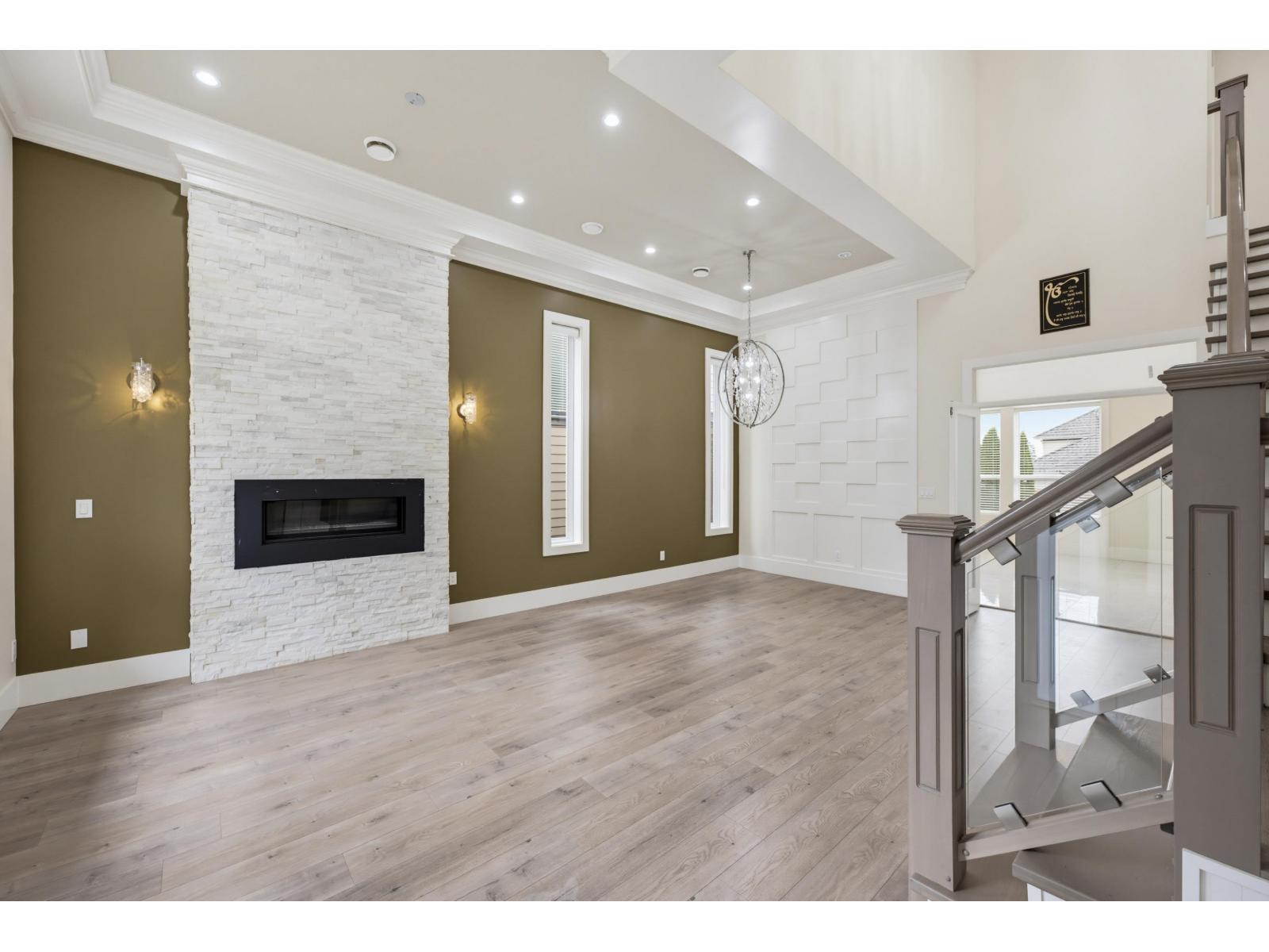 7560 146 Street Property Photo 10
