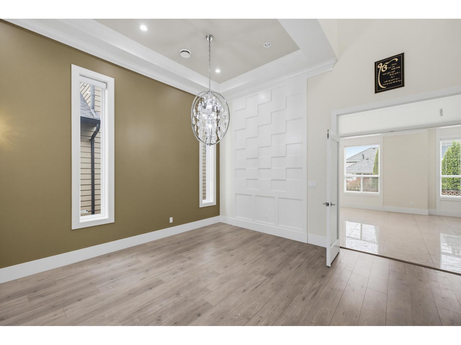 7560 146 Street Property Photo 11