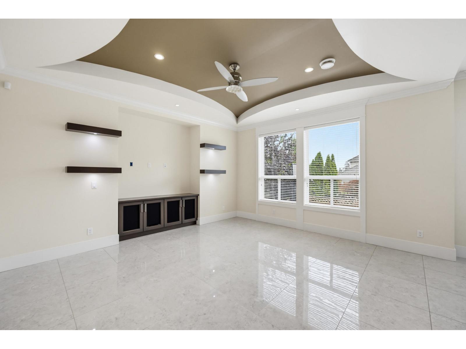 7560 146 Street Property Photo 13