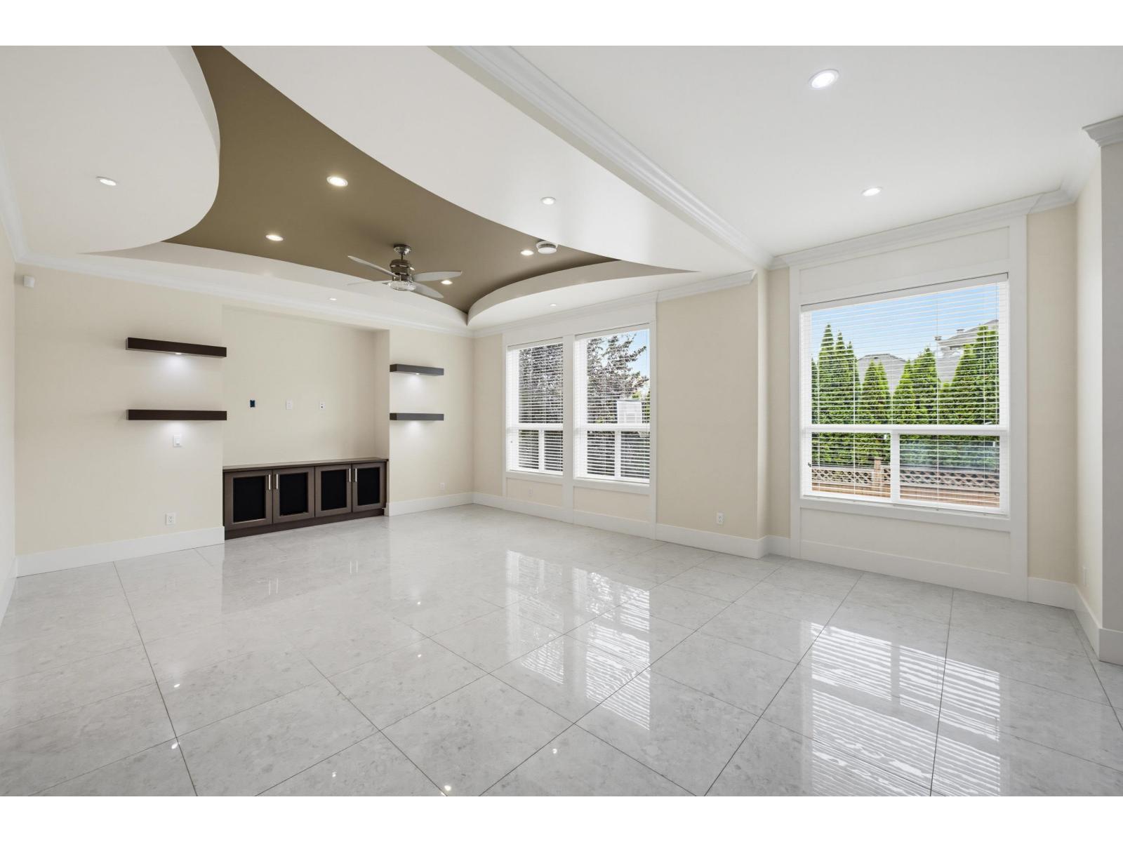 7560 146 Street Property Photo 15