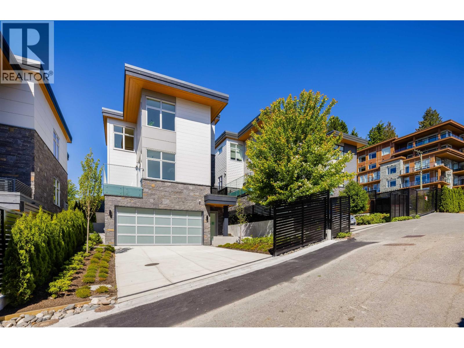 592 Arthur Erickson Place Property Photo 34