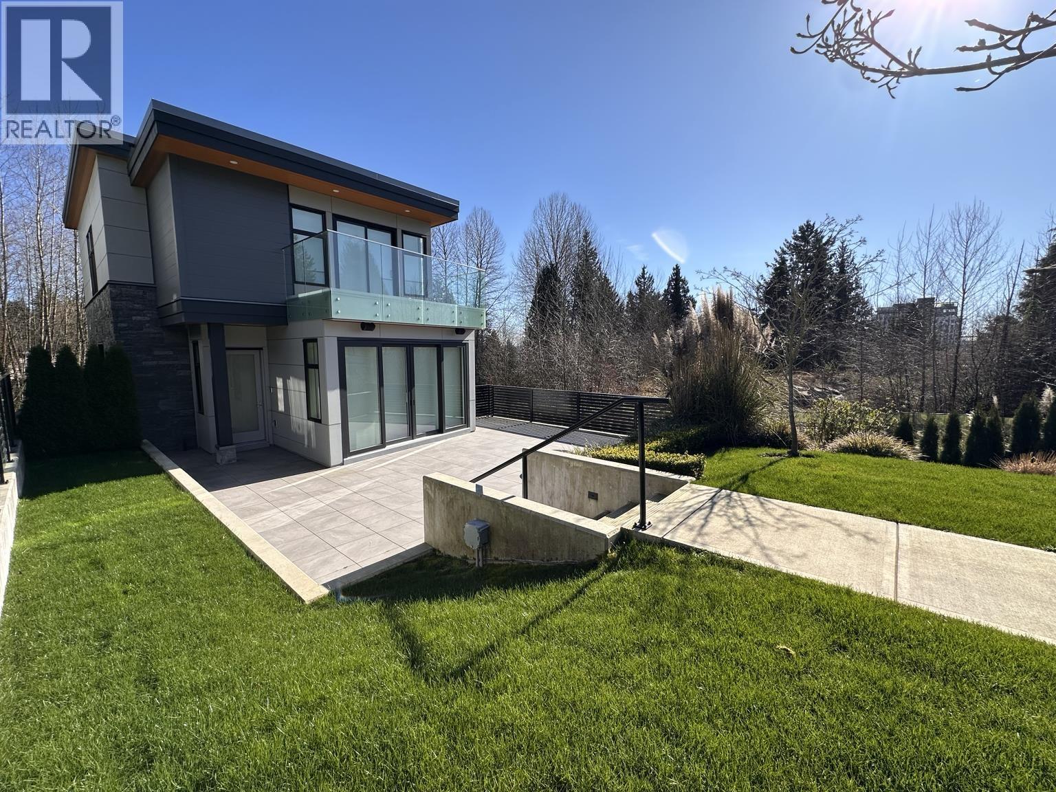 598 Arthur Erickson Place Property Photo 28