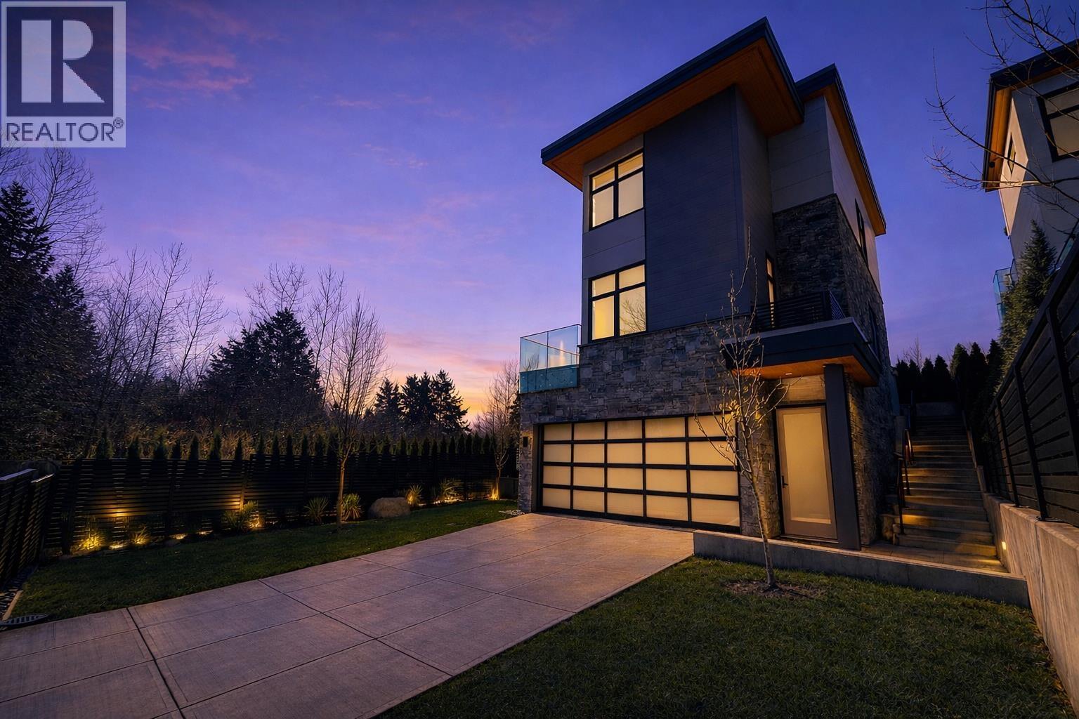 598 Arthur Erickson Place Property Photo 31