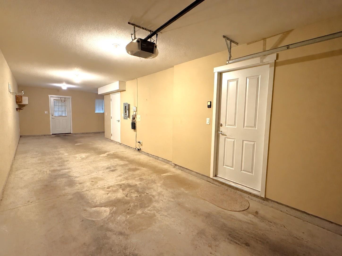 49 15155 62a Avenue Property Photo 26