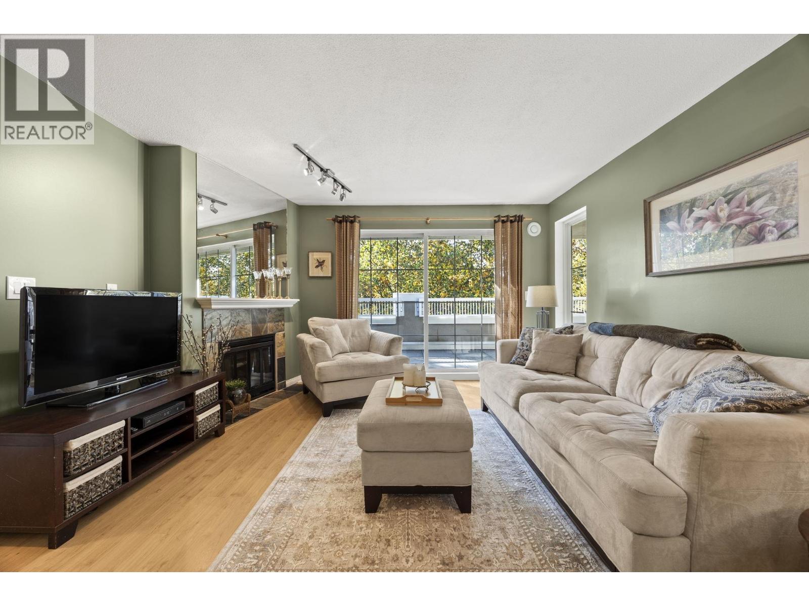 404 2388 Welcher Avenue Property Photo 3