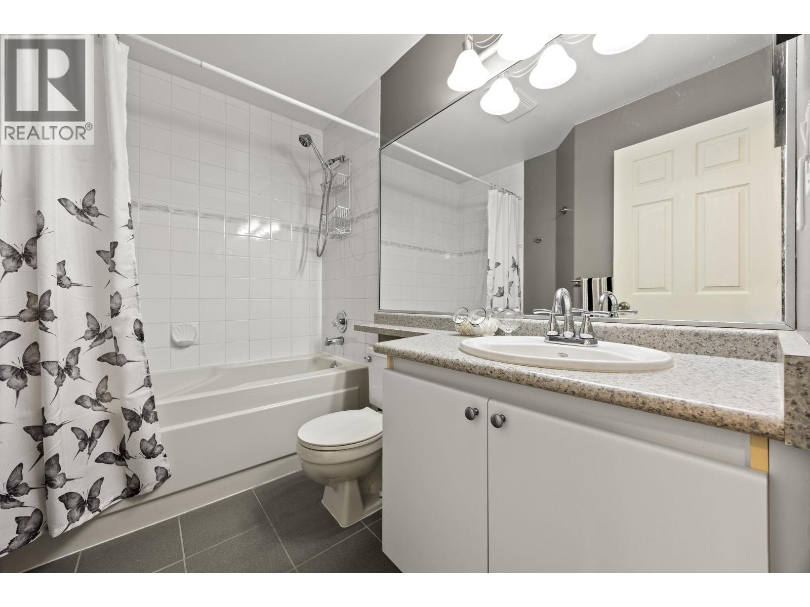404 2388 Welcher Avenue Property Photo 8