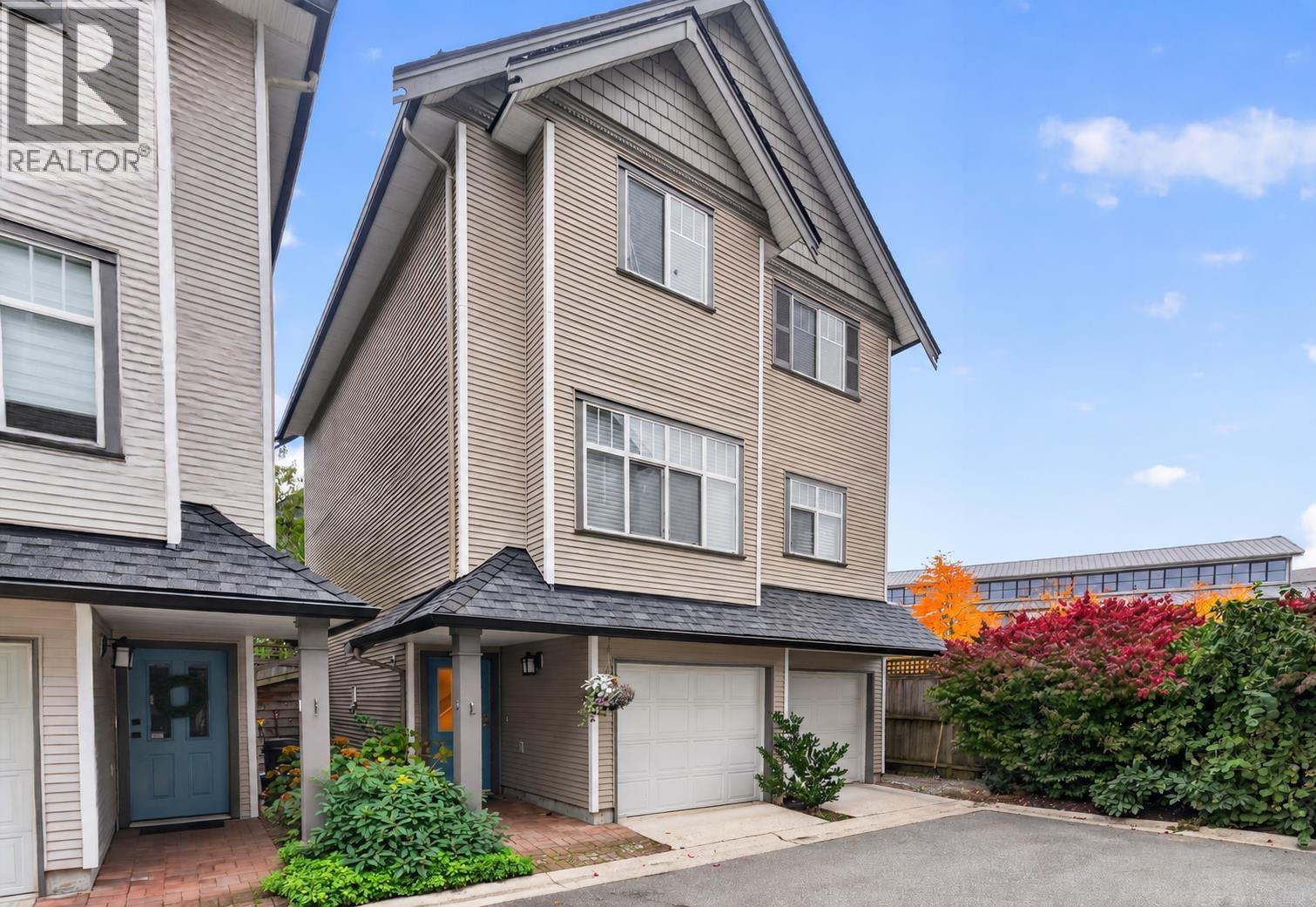 13 4111 Garry Street Property Photo 1