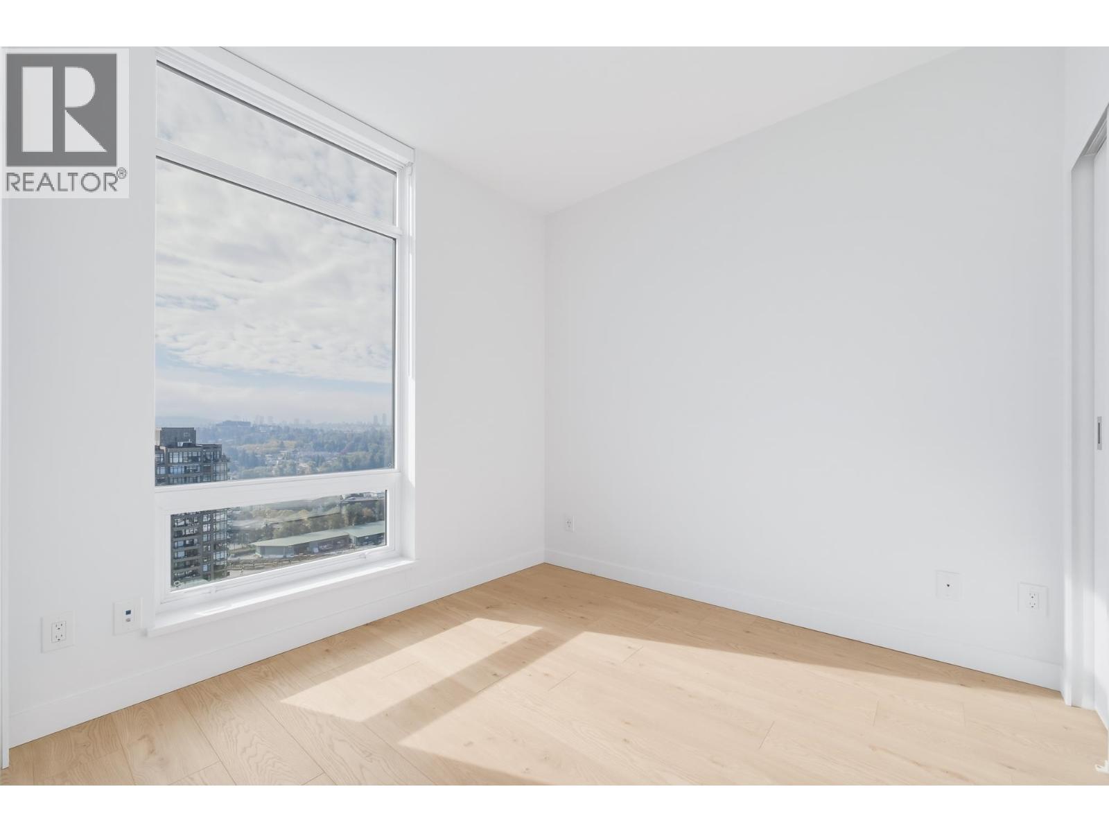 3109 2181 Madison Avenue Property Photo 17