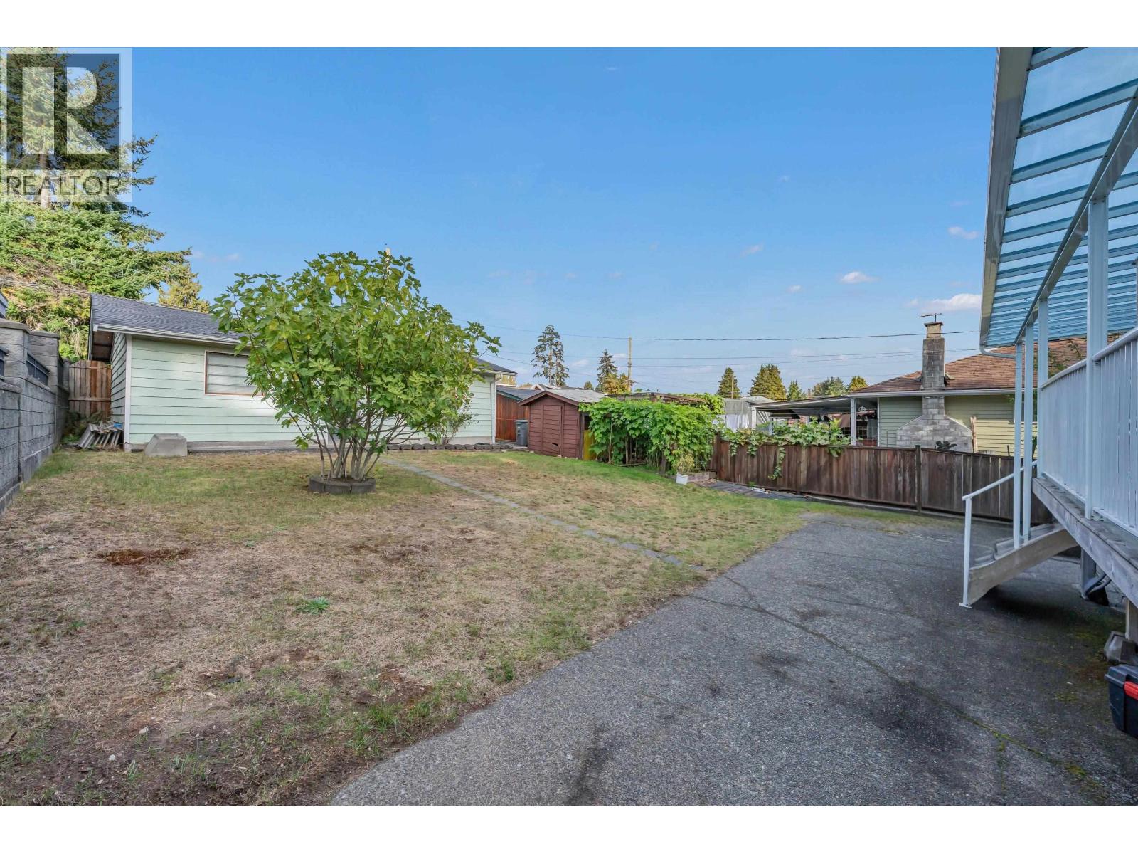 3631 Wellington Avenue Property Photo 6
