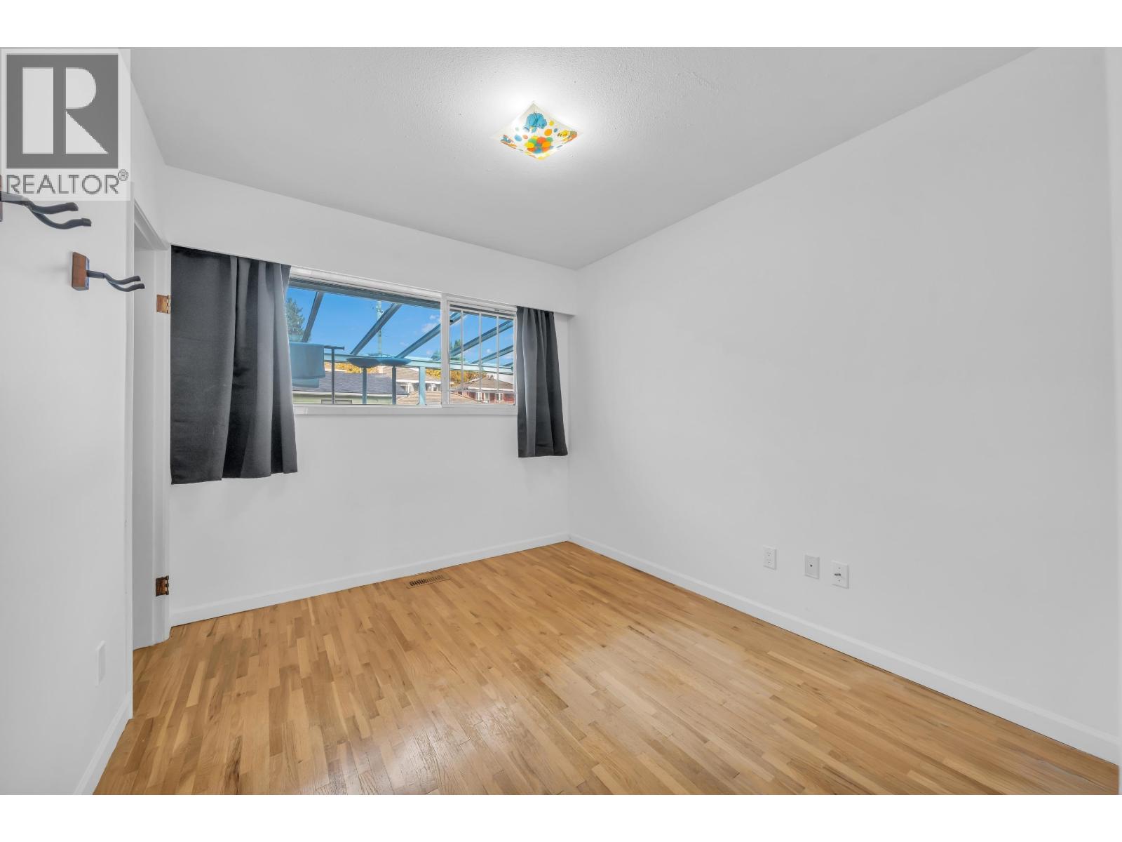 3631 Wellington Avenue Property Photo 24
