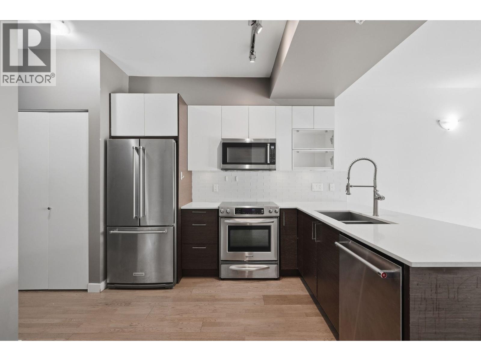 206 2267 Pitt River Road Property Photo 18