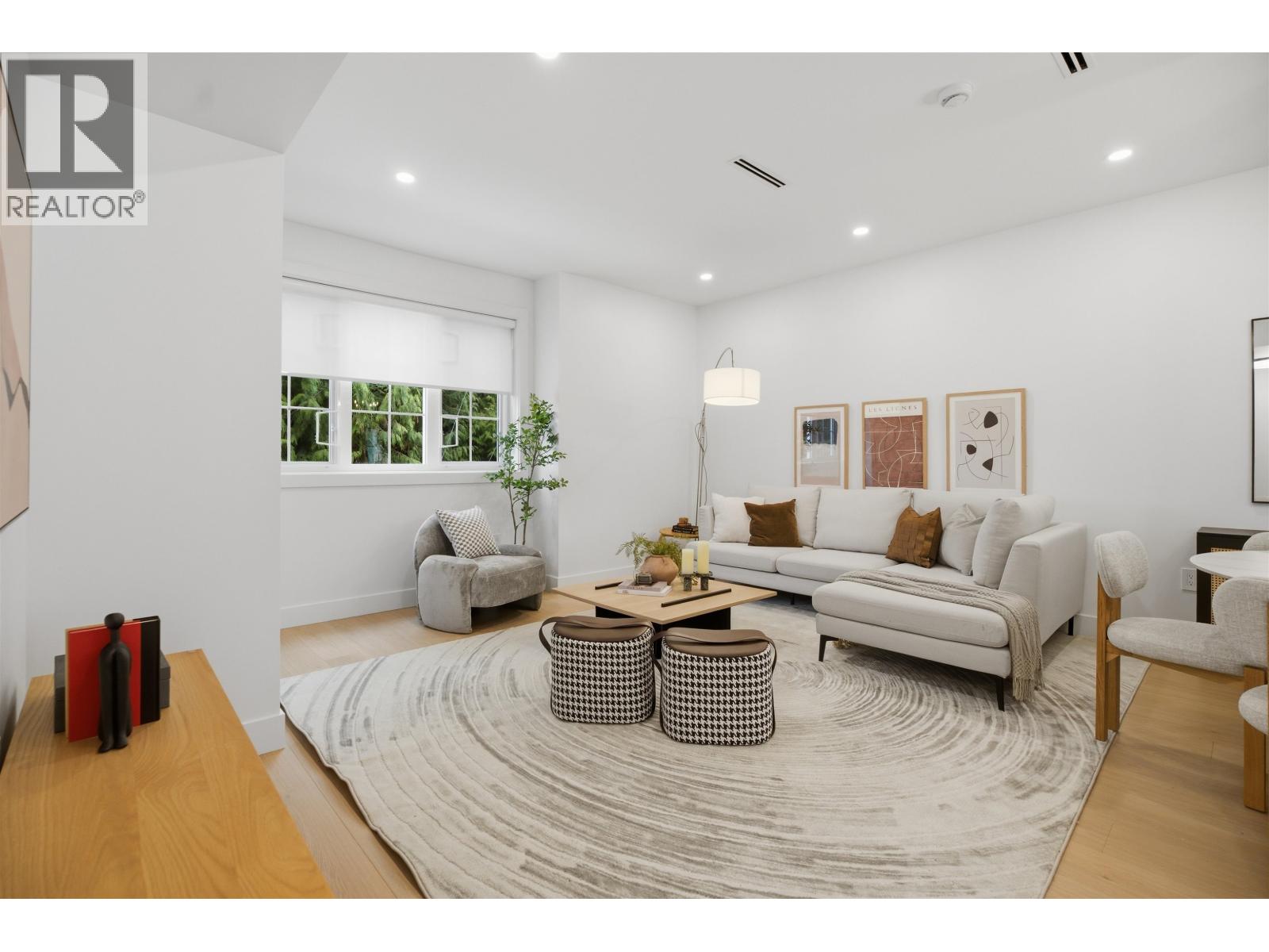 2 2807 St Andrews Street Property Photo 12