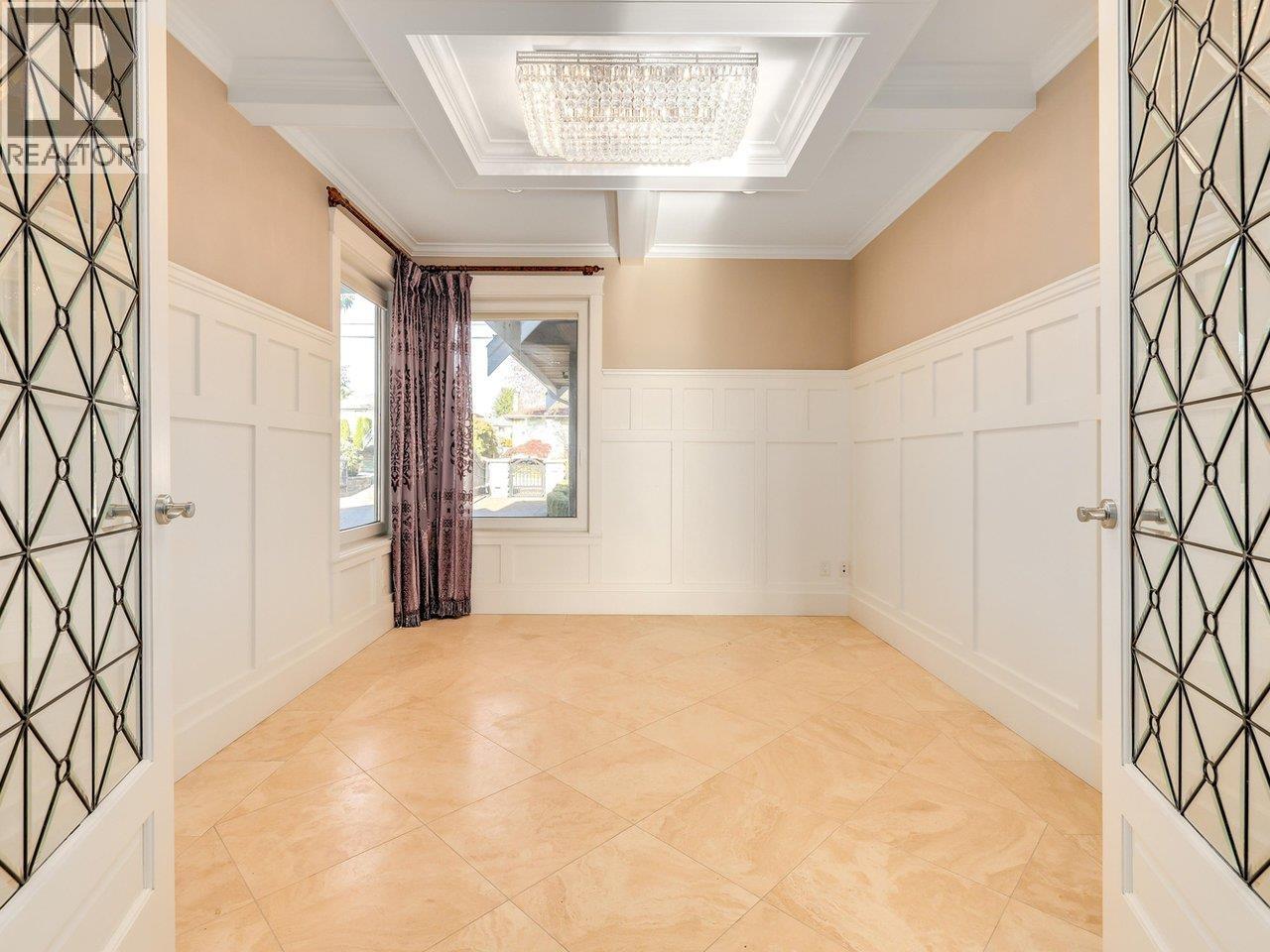 6296 Aubrey Street Property Photo 12