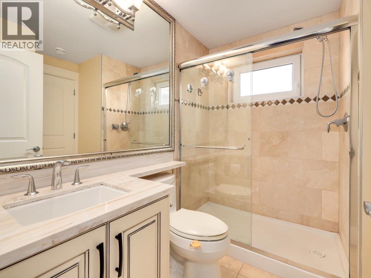 6296 Aubrey Street Property Photo 22