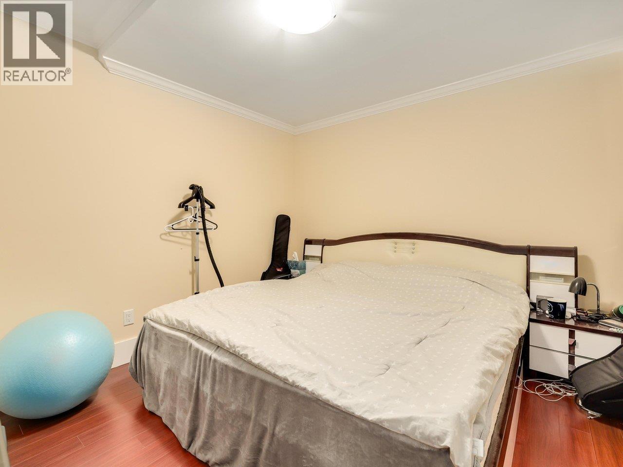 6296 Aubrey Street Property Photo 36