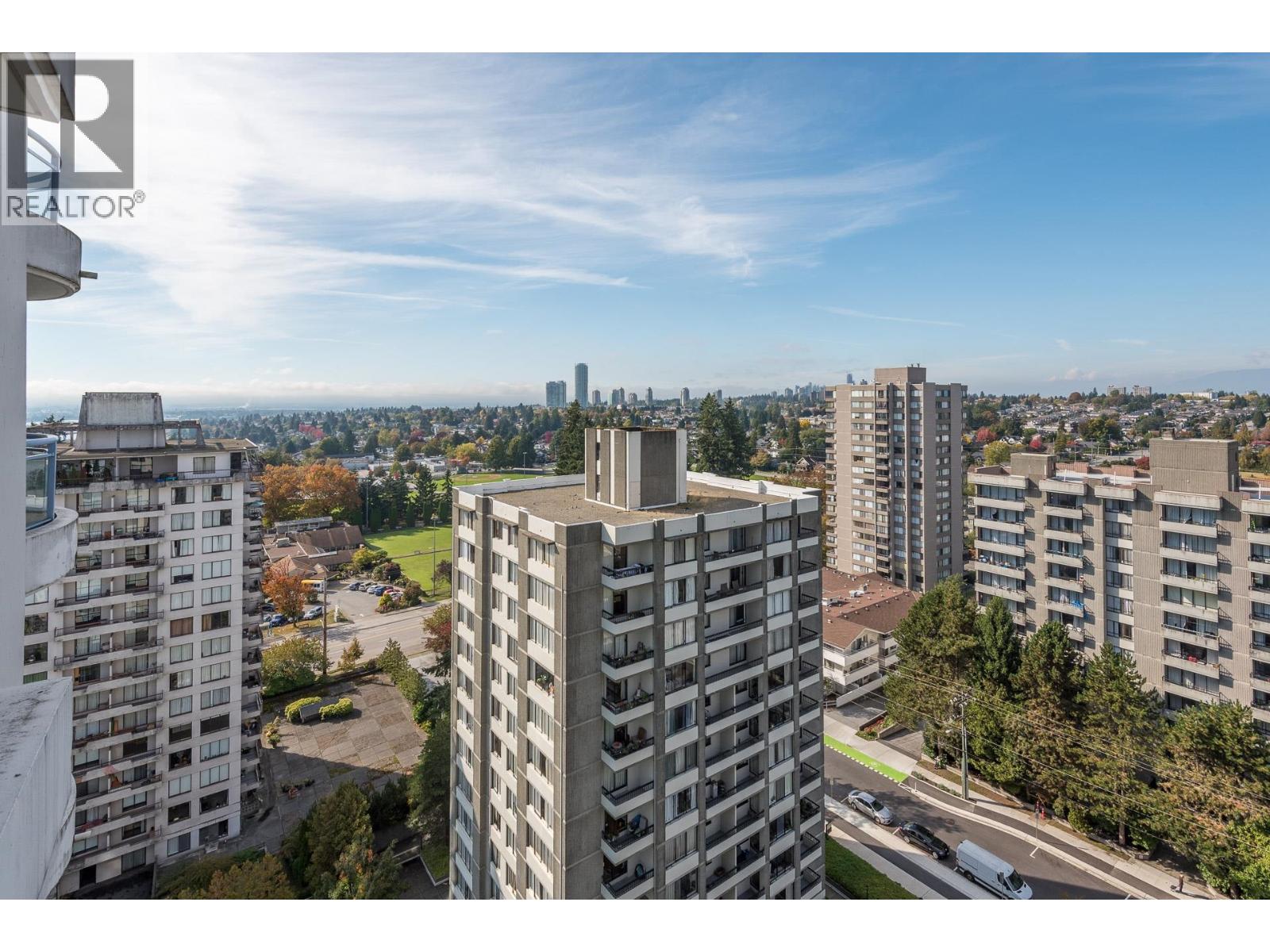 1701 739 Princess Street Property Photo 1
