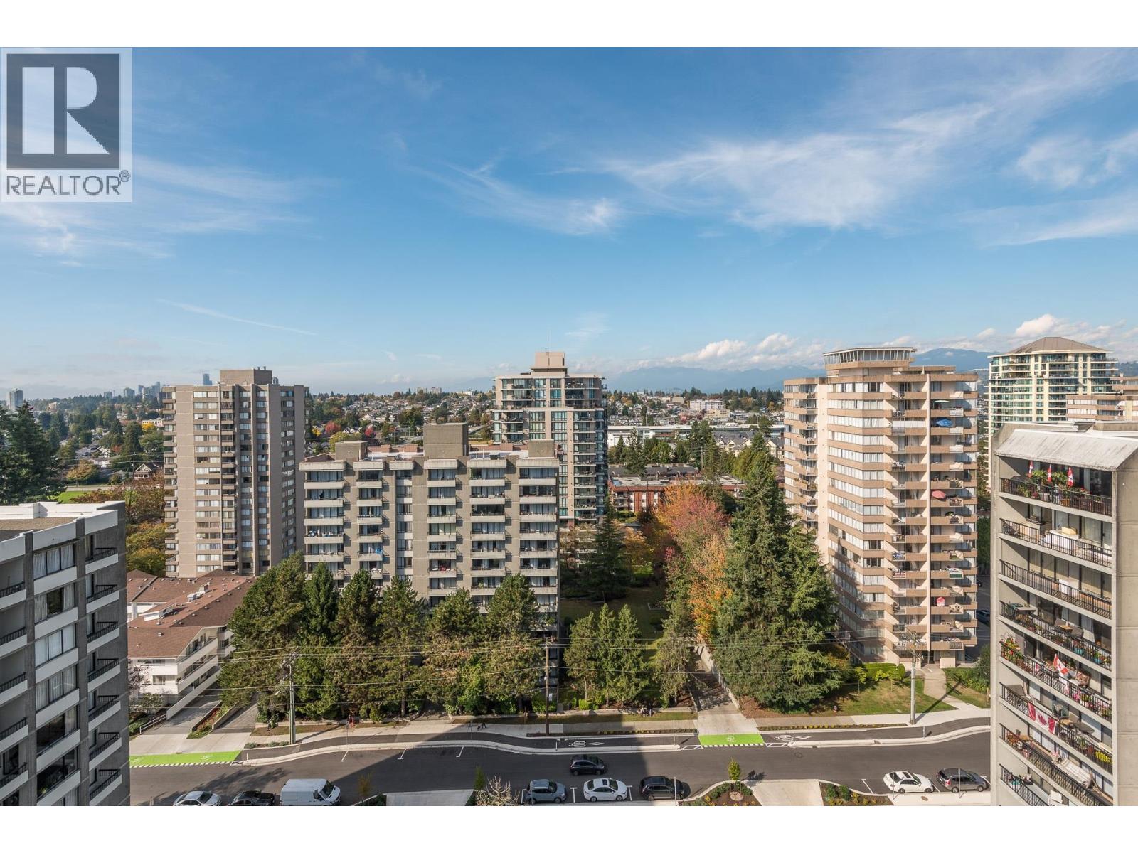 1701 739 Princess Street Property Photo 2