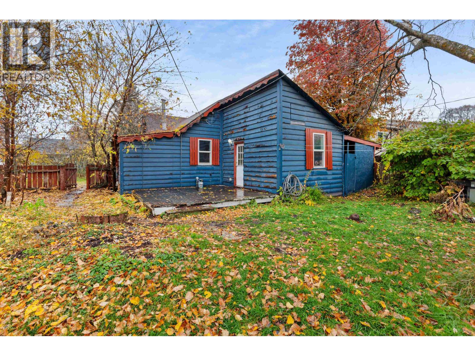 242 Douglas Street Property Photo 5