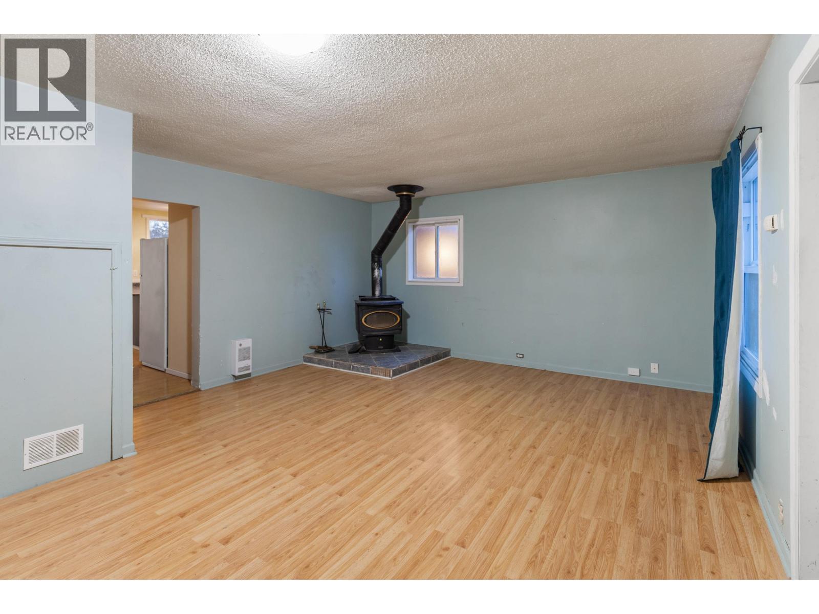 242 Douglas Street Property Photo 16
