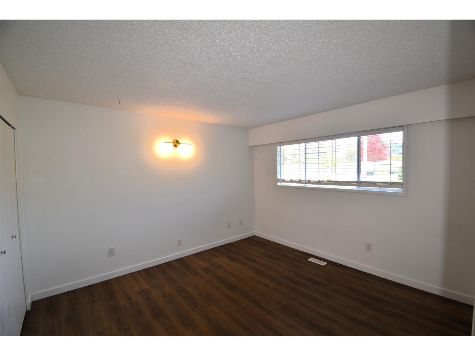 580 Rupert Street Property Photo 10