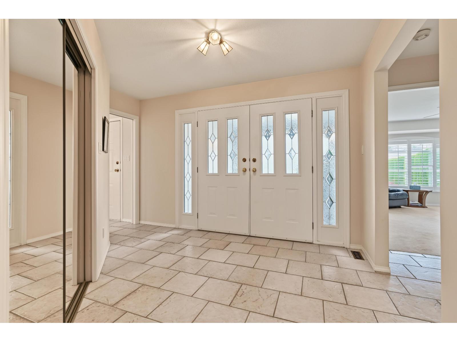 16155 16a Avenue Property Photo 22
