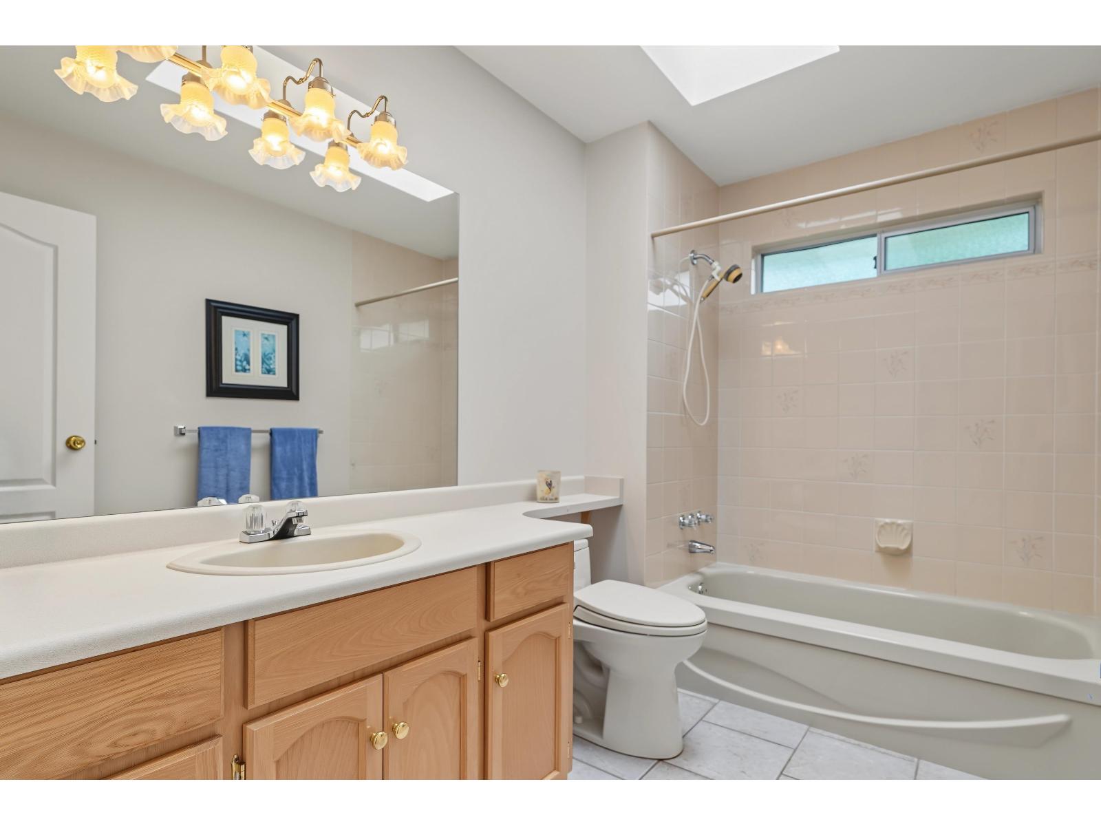16155 16a Avenue Property Photo 23