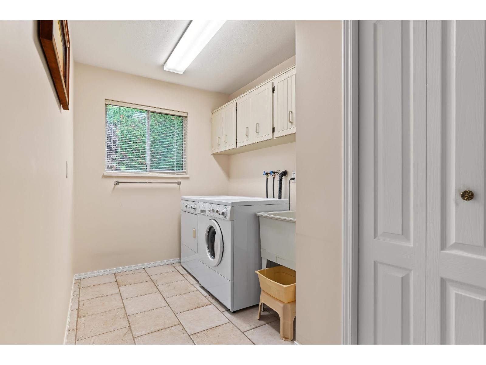 16155 16a Avenue Property Photo 24