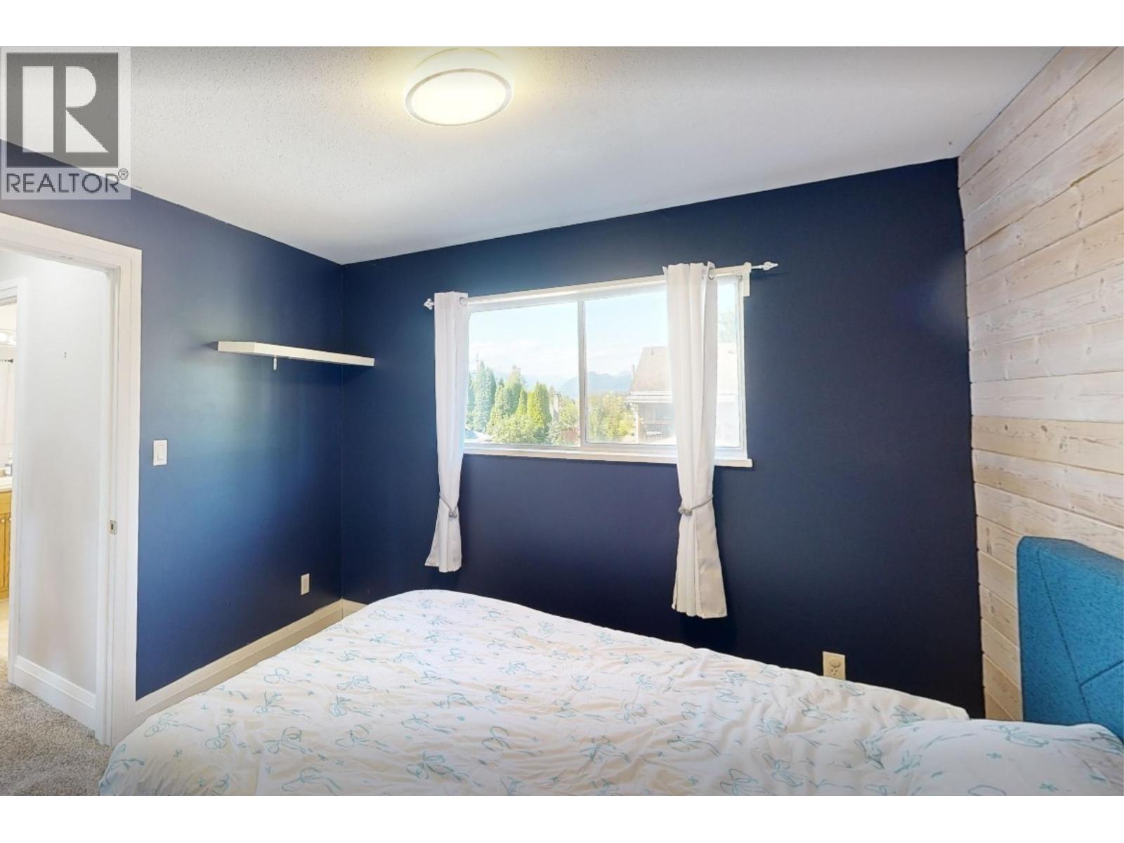 23423 Sandpiper Avenue Property Photo 20