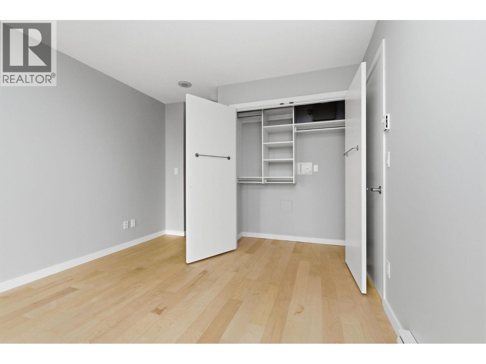 607 7063 Hall Avenue Property Photo 15