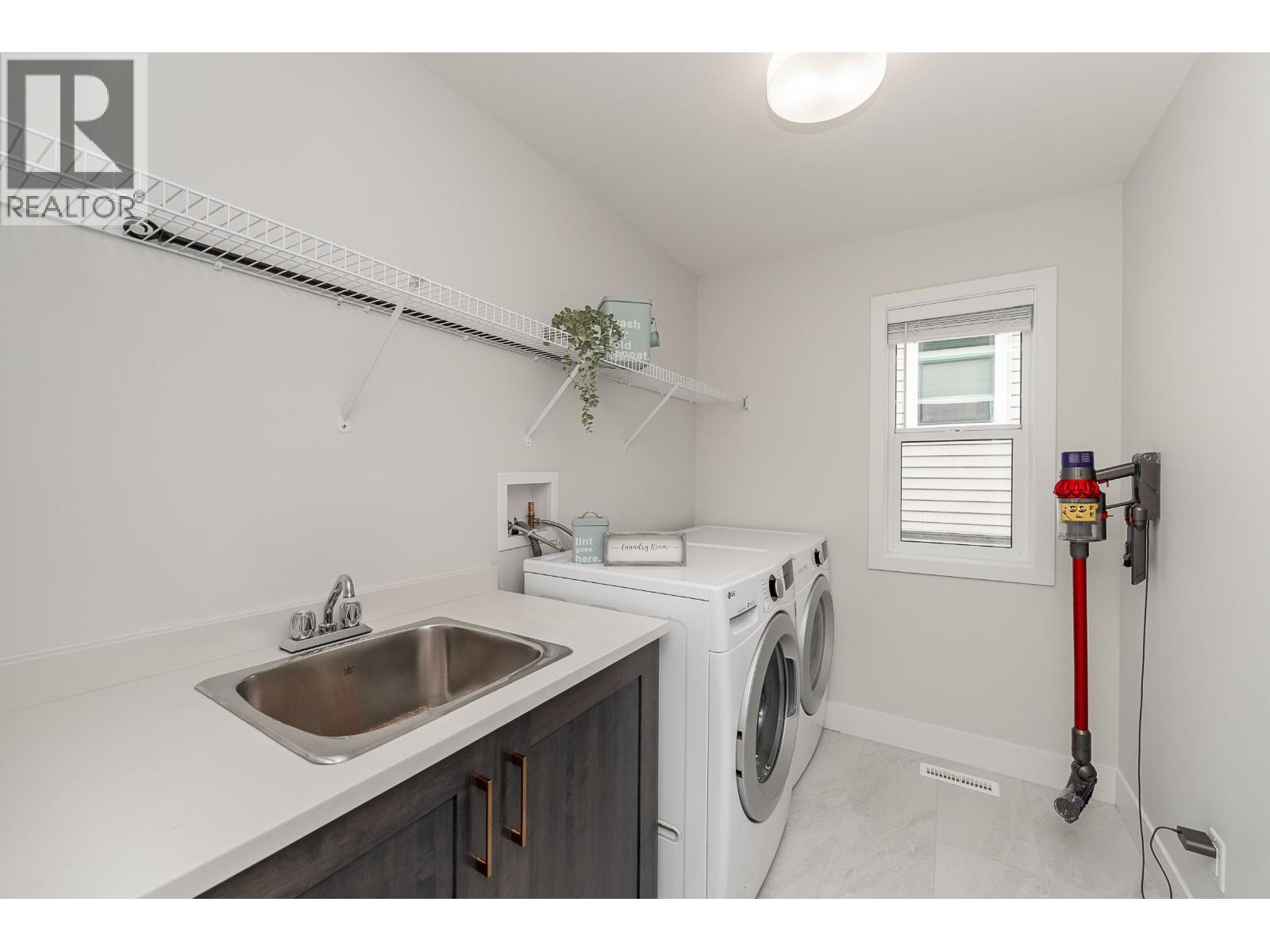 1446 Mitchell Street Property Photo 26