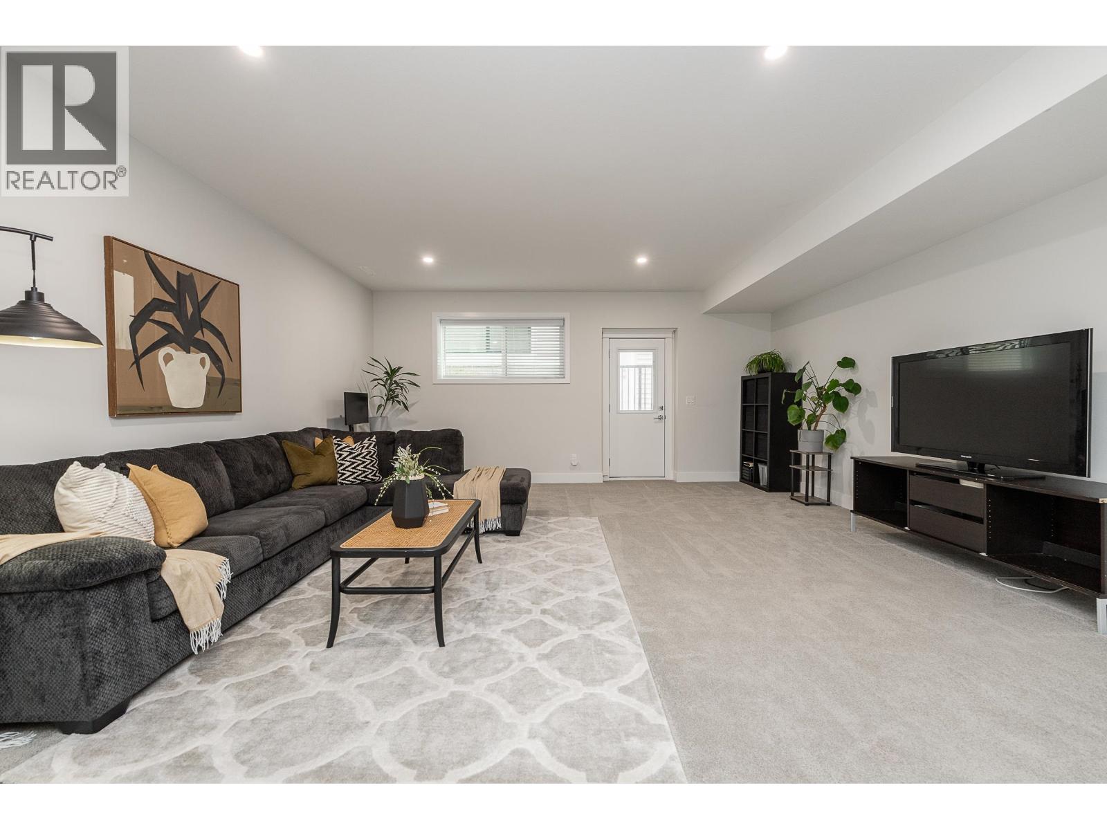 1446 Mitchell Street Property Photo 27