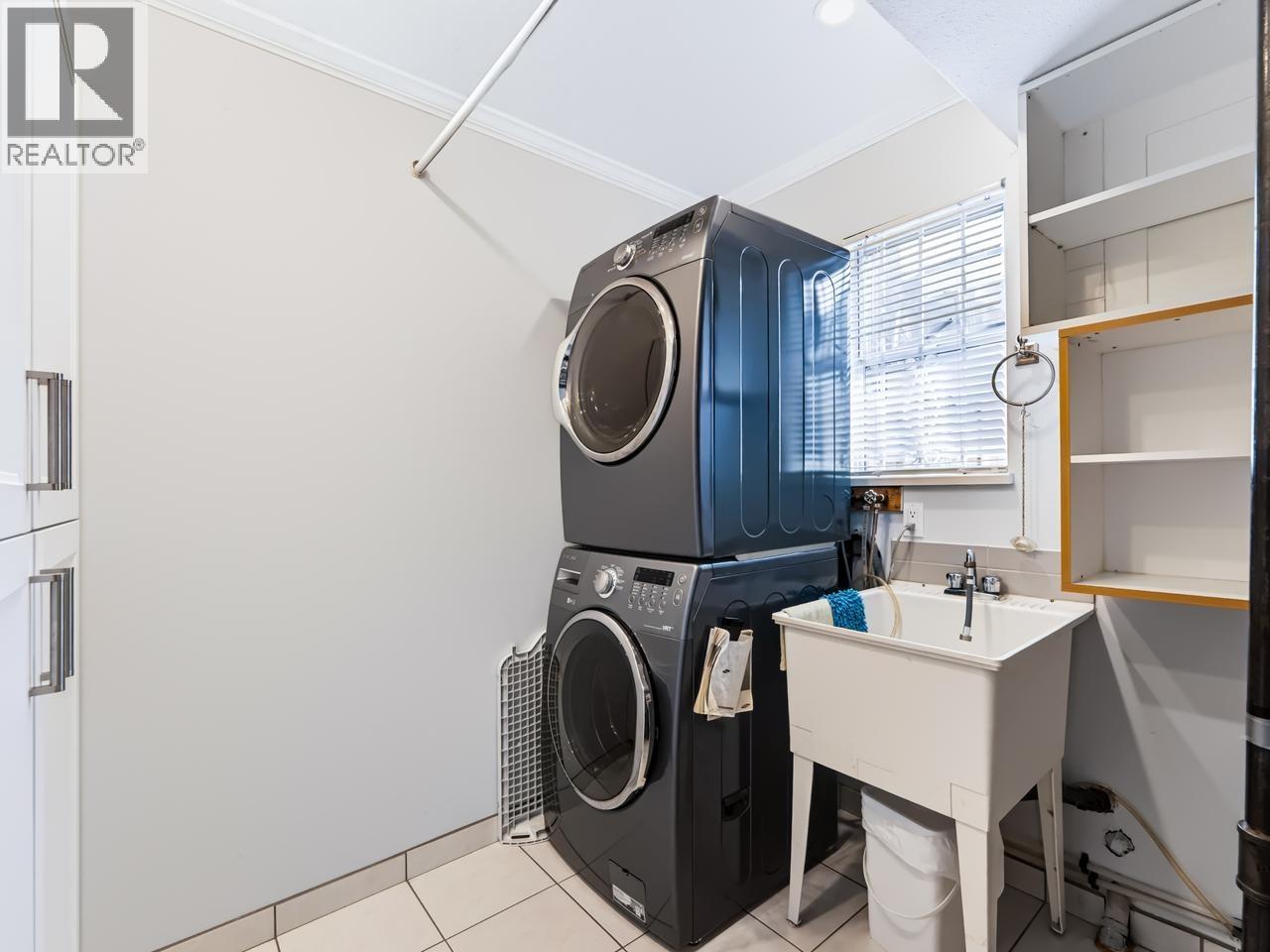 34 7040 Williams Road Property Photo 20