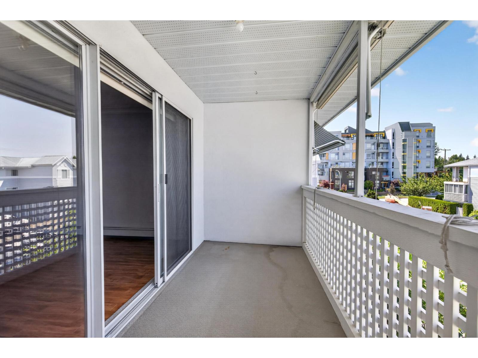 311 32833 Landeau Place Property Photo 17