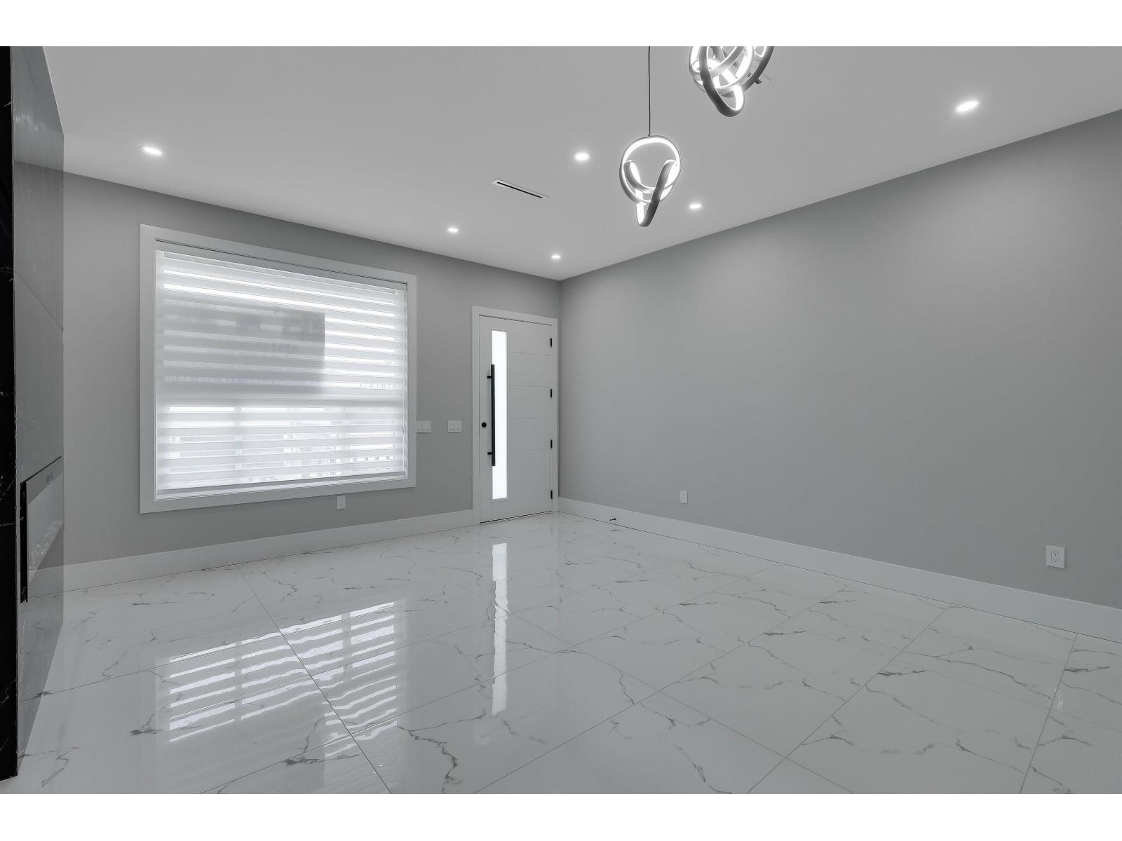 14750 62a Avenue Property Photo 4