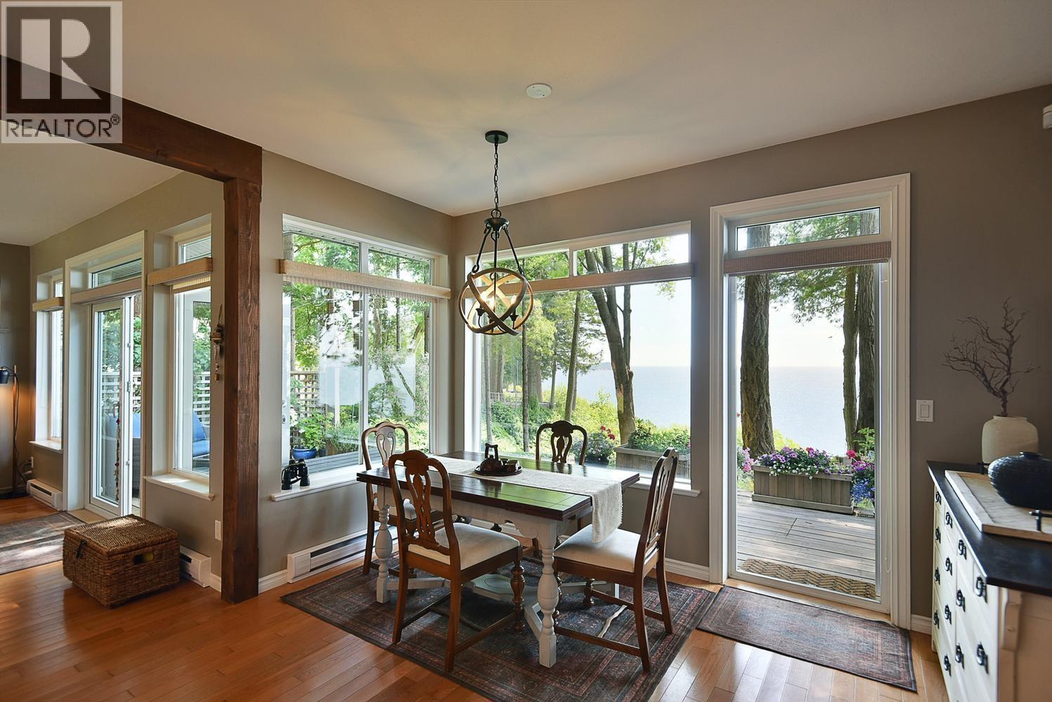 7647 Eureka Place Property Photo 9