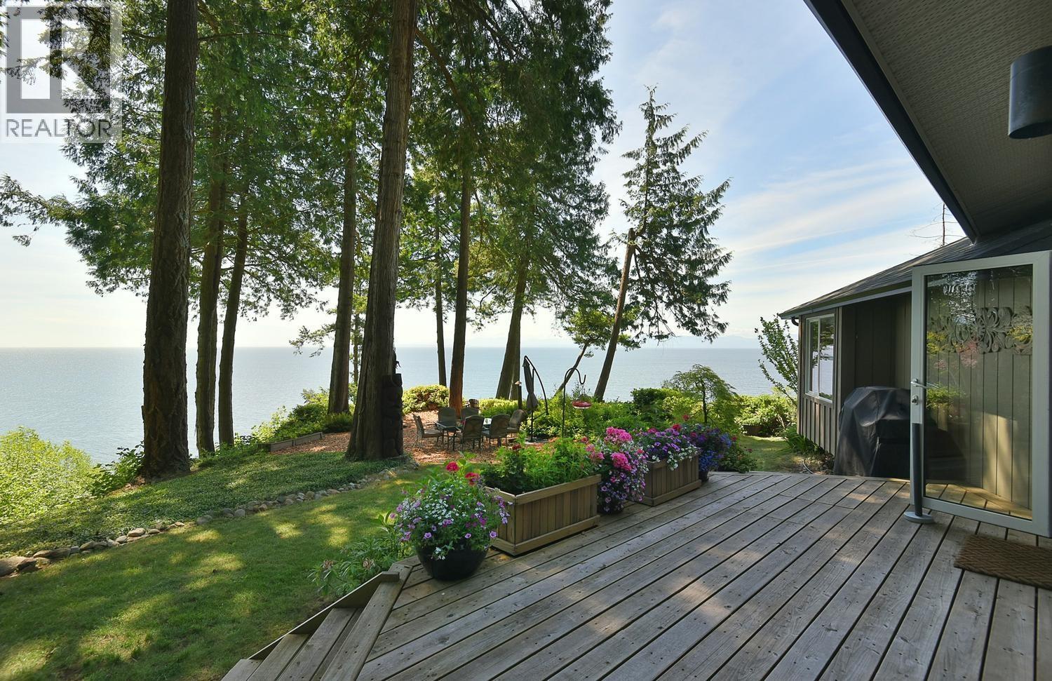 7647 Eureka Place Property Photo 12