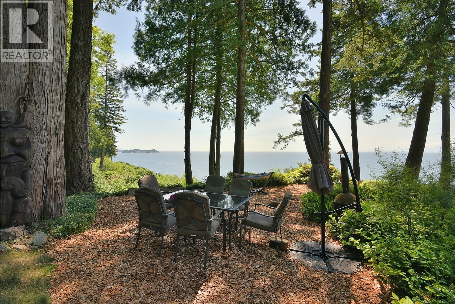 7647 Eureka Place Property Photo 14