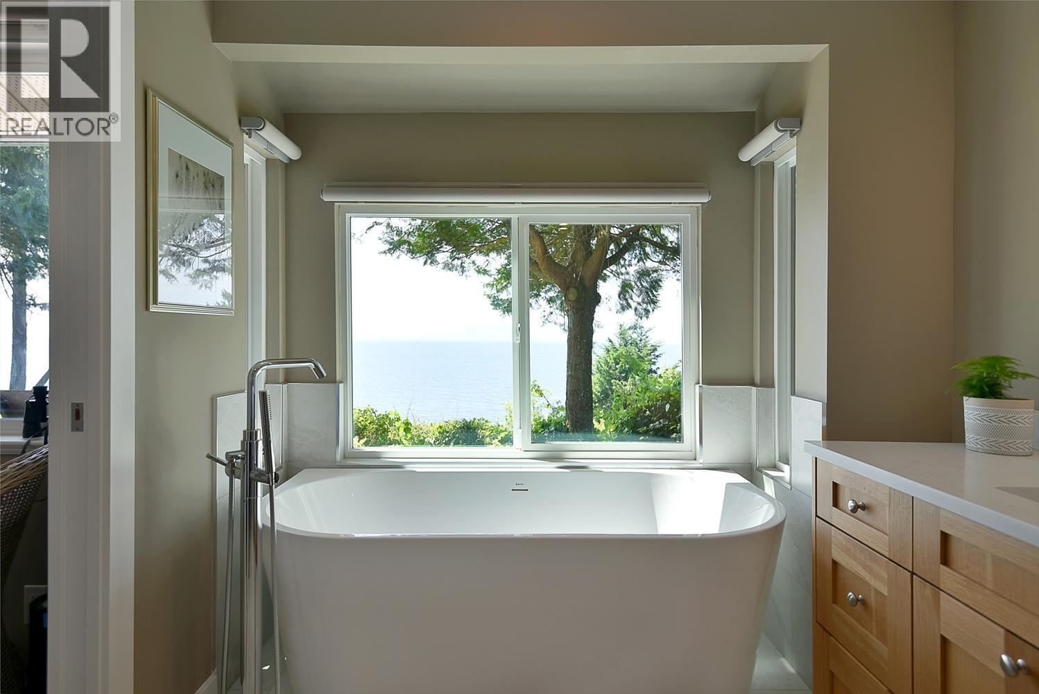 7647 Eureka Place Property Photo 27