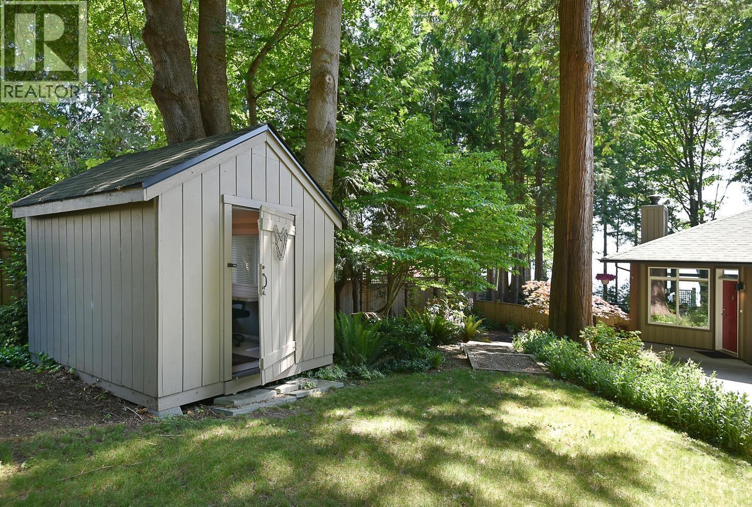 7647 Eureka Place Property Photo 31