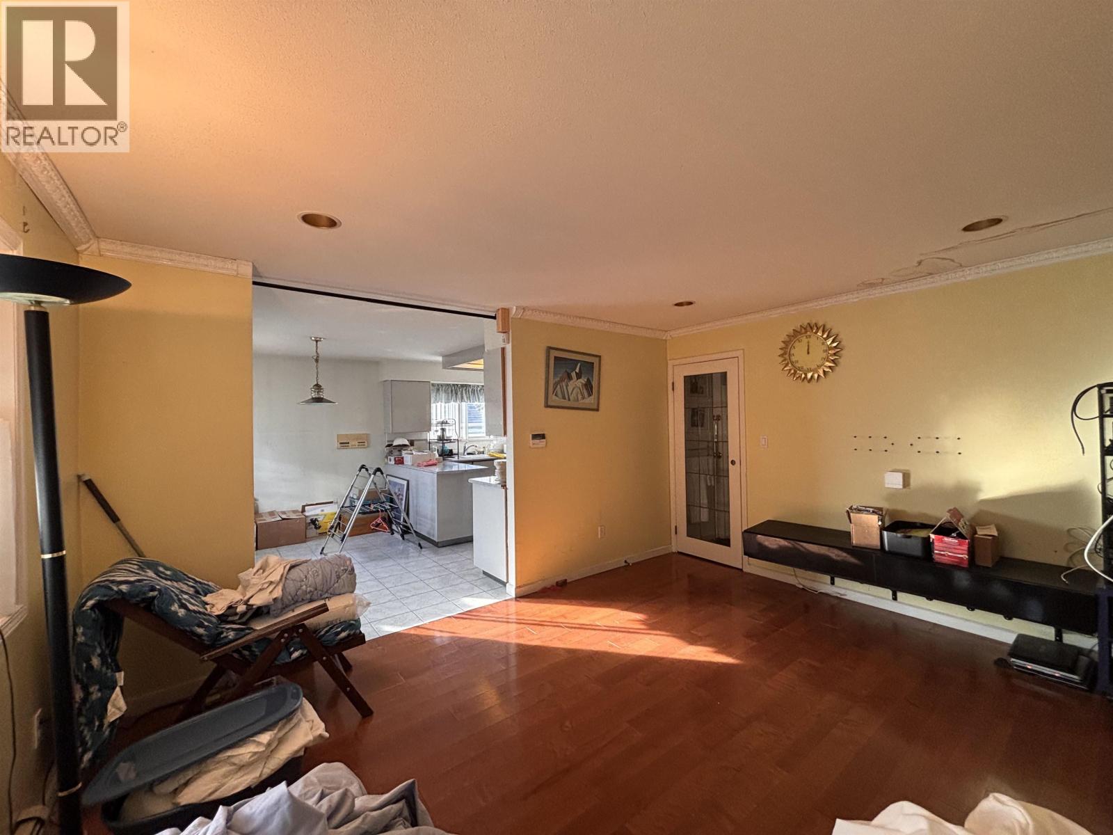 1438 W 64th Avenue Property Photo 5