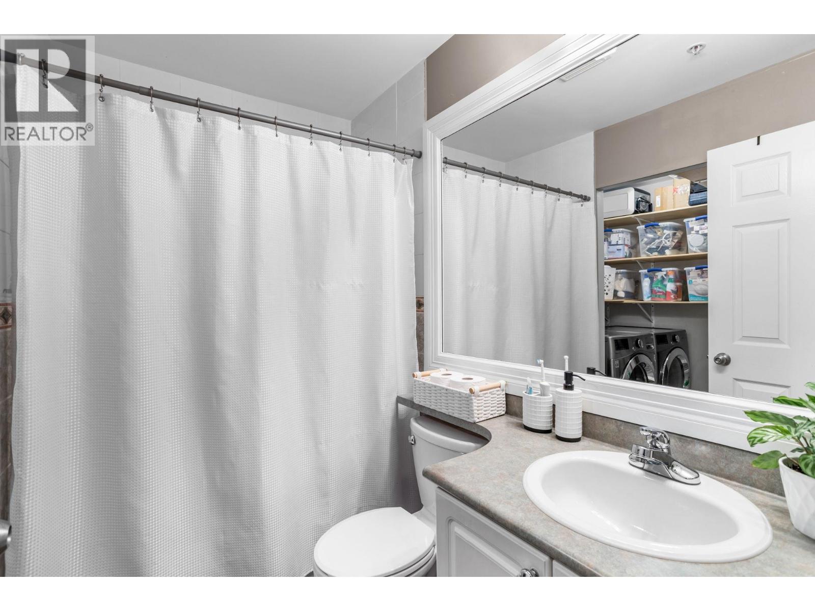 211 83 Star Crescent Property Photo 18